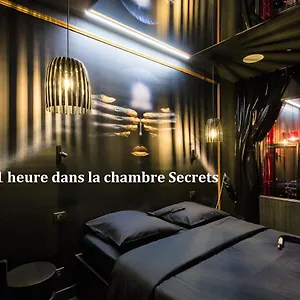Love hotel Avec Nuit Insolite Au Dandy Et Jacuzzi Privatise (adults Only) 