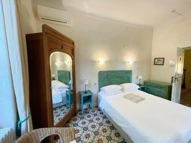 Hotel Villa Provencale Cavalaire-sur-Mer 3*,  France