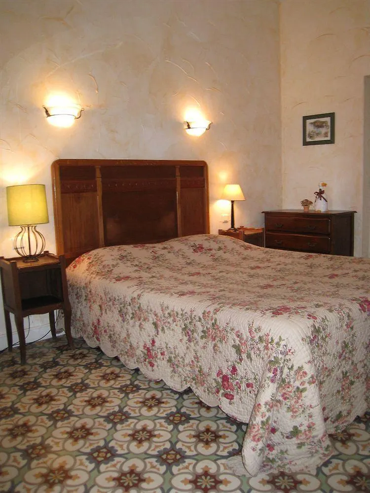 Hotel Villa Provencale Cavalaire-sur-Mer 3*,
